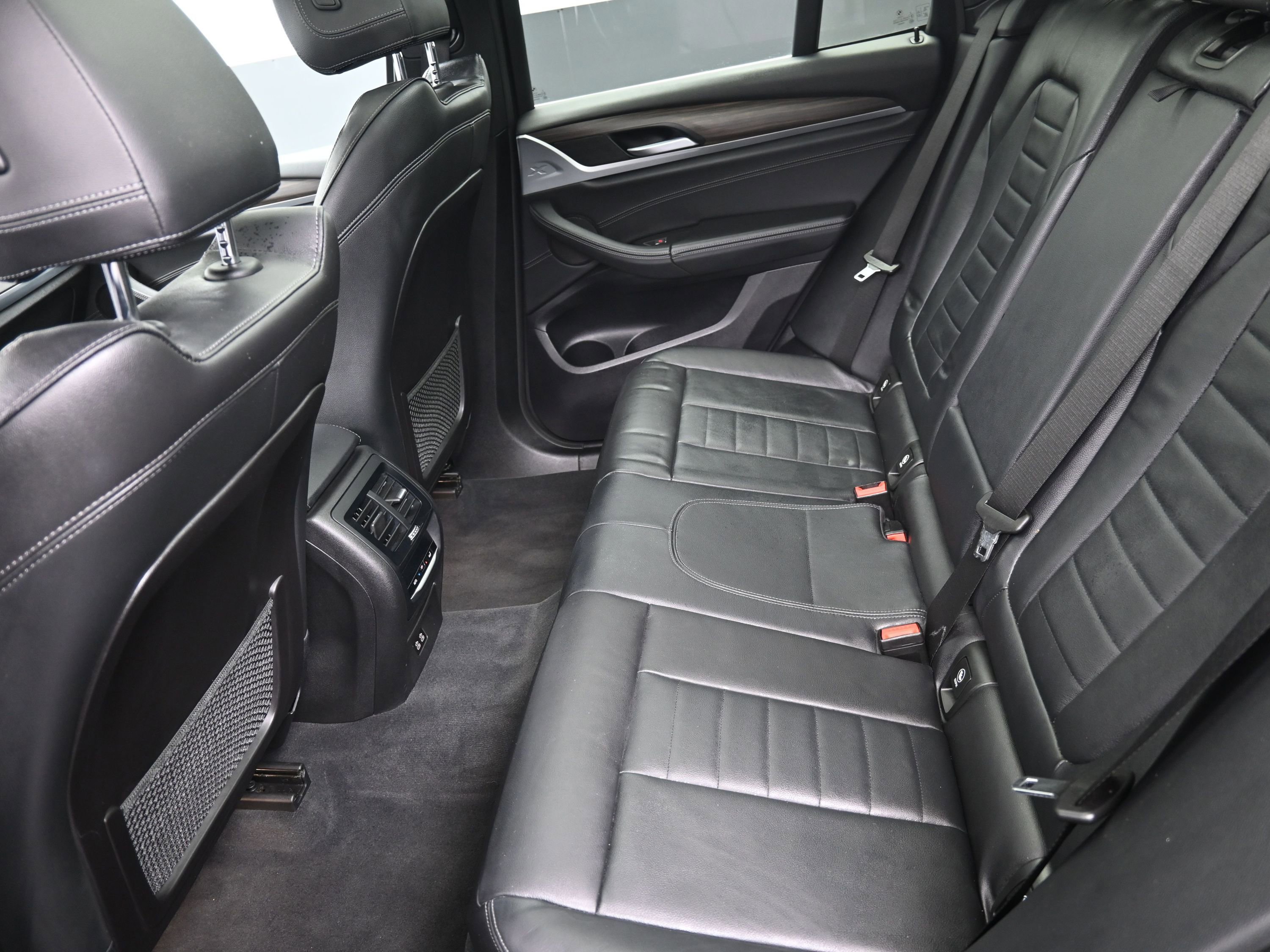 Used 2021 BMW X3 xDrive30i w/ Premium Package image 28