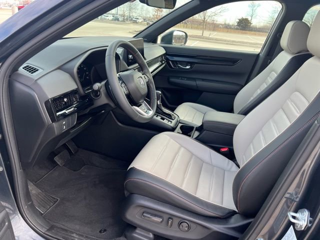 Used 2024 Honda CR-V Sport Touring image 12