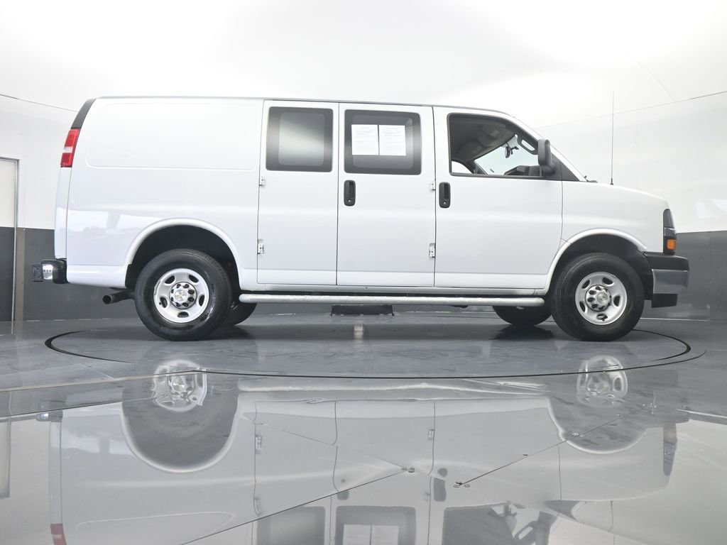 Used 2024 Chevrolet Express 2500 w/ Driver Convenience Package image 53