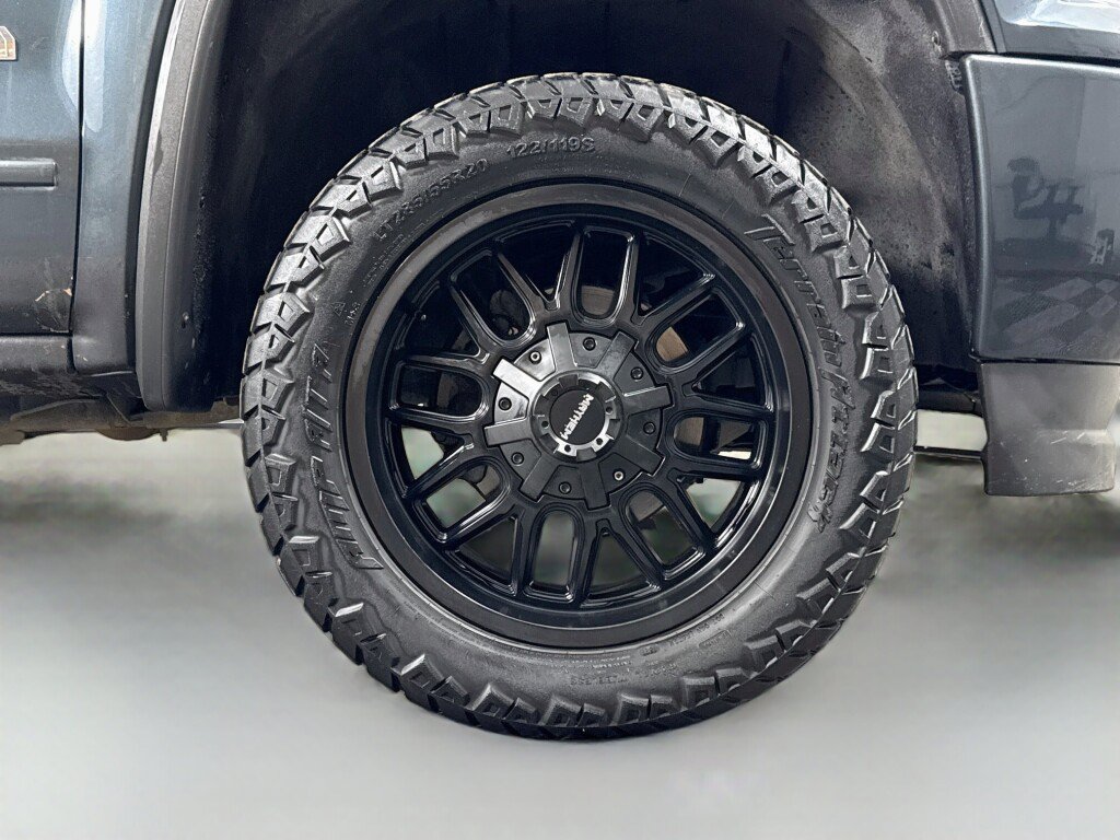 Used 2017 GMC Sierra 1500 4x4 Double Cab w/ Elevation Edition image 39