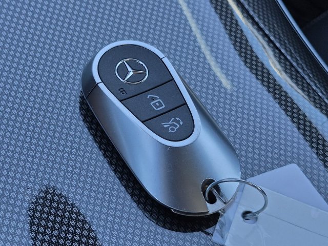 Certified 2023 Mercedes-Benz C 300 Sedan image 34