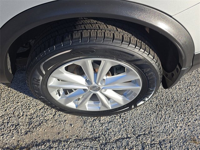 Used 2018 Nissan Rogue Sport SV w/ SV Technology Package image 8