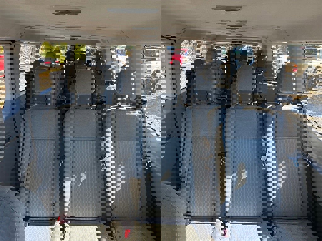 Used 2017 Ford Transit 350 XLT image 22