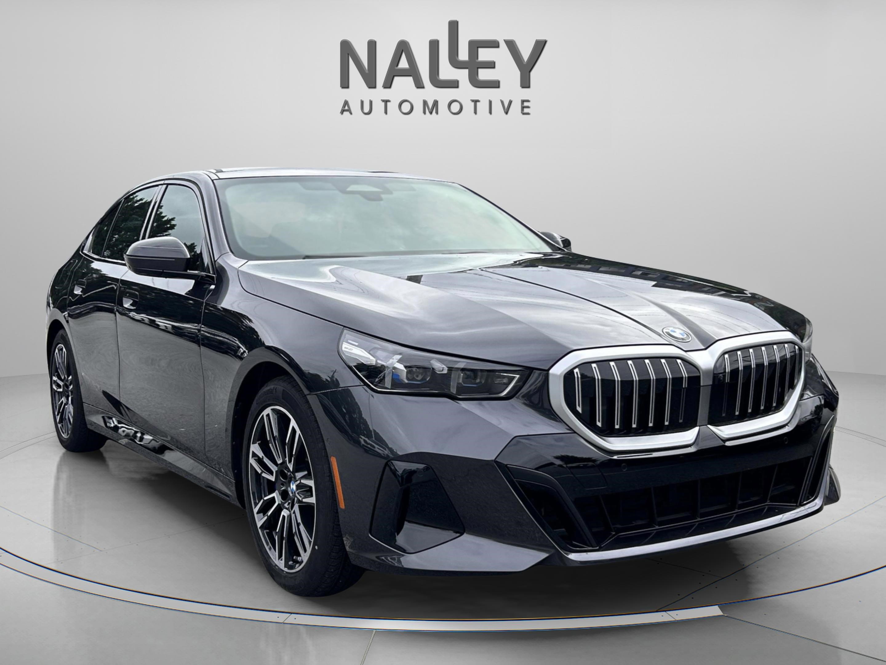 Used 2025 BMW 530i xDrive 530i xDrive w/ M Sport Package image 6