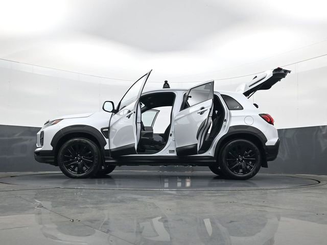 Used 2024 Mitsubishi Outlander Sport AWD image 34