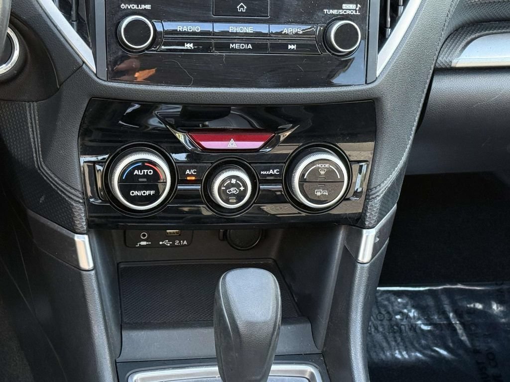 Used 2019 Subaru Forester Premium AWD/4WD image 21