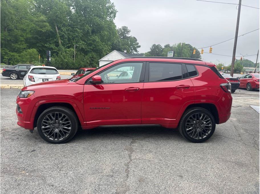Used 2023 Jeep Compass Limited AWD/4WD image 4