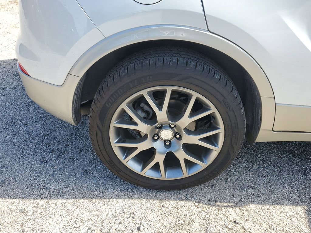 Used 2019 Buick Encore Sport Touring image 5