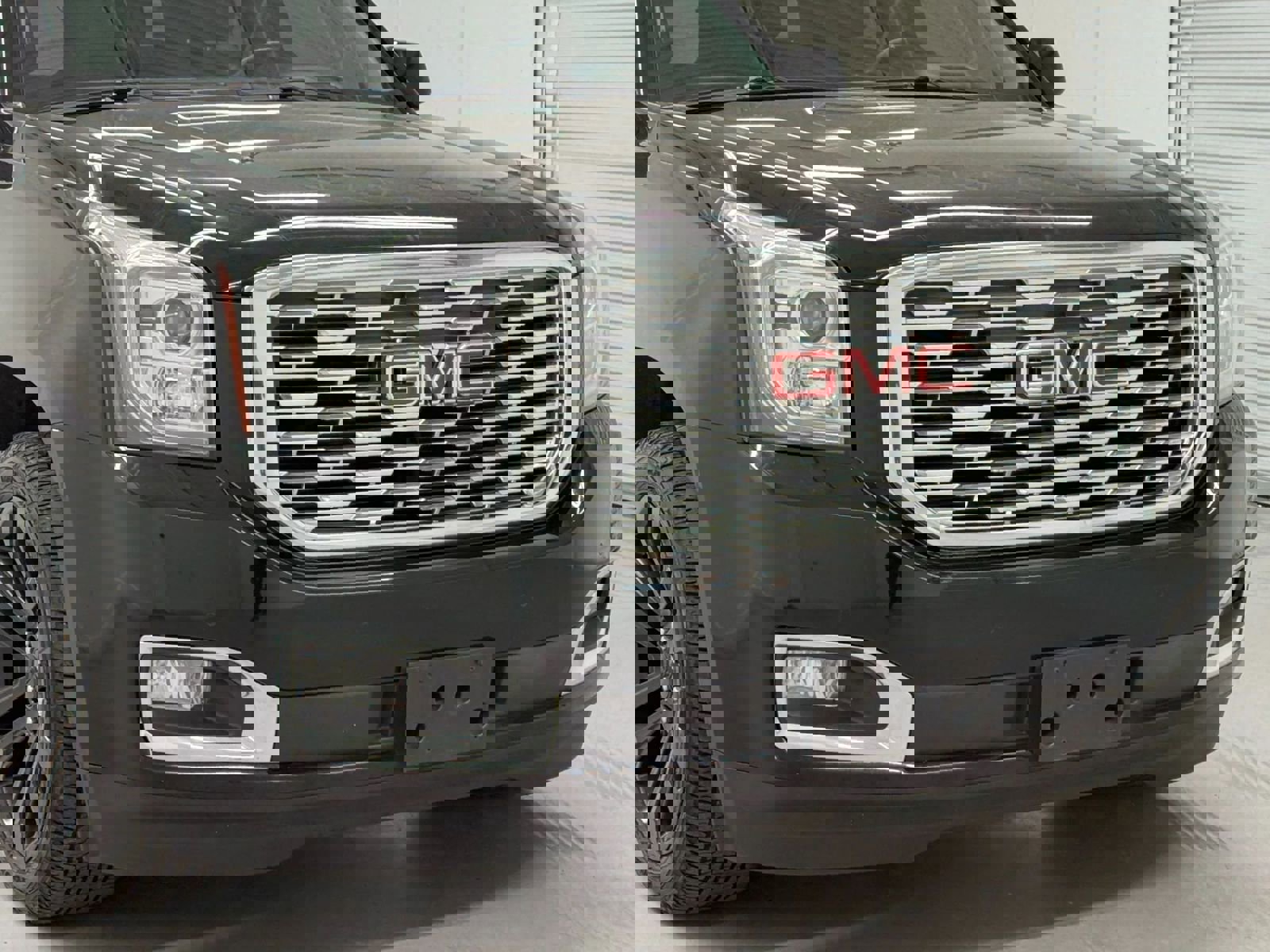 Used 2018 GMC Yukon Denali w/ Denali Ultimate Package image 37