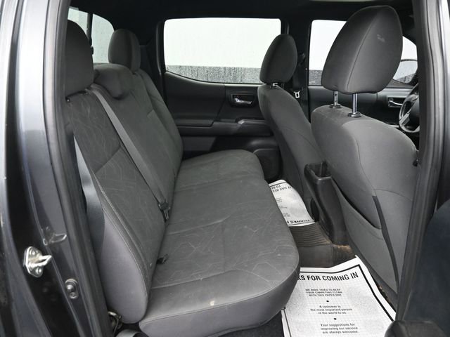 Used 2016 Toyota Tacoma TRD Off-Road w/ Premium & Technology Package AWD/4WD image 6