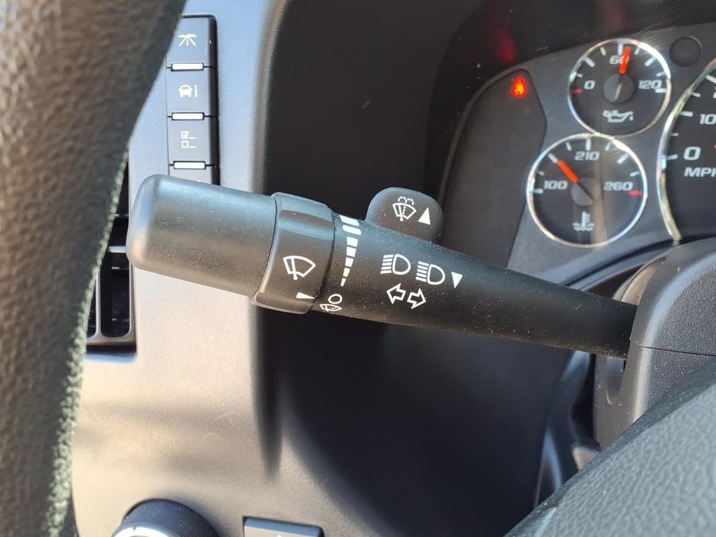 Used 2024 Chevrolet Express 2500 w/ Driver Convenience Package image 28