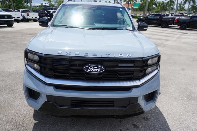 New 2027 Ford Expedition Platinum w/ Driver's Package AWD/4WD image 32