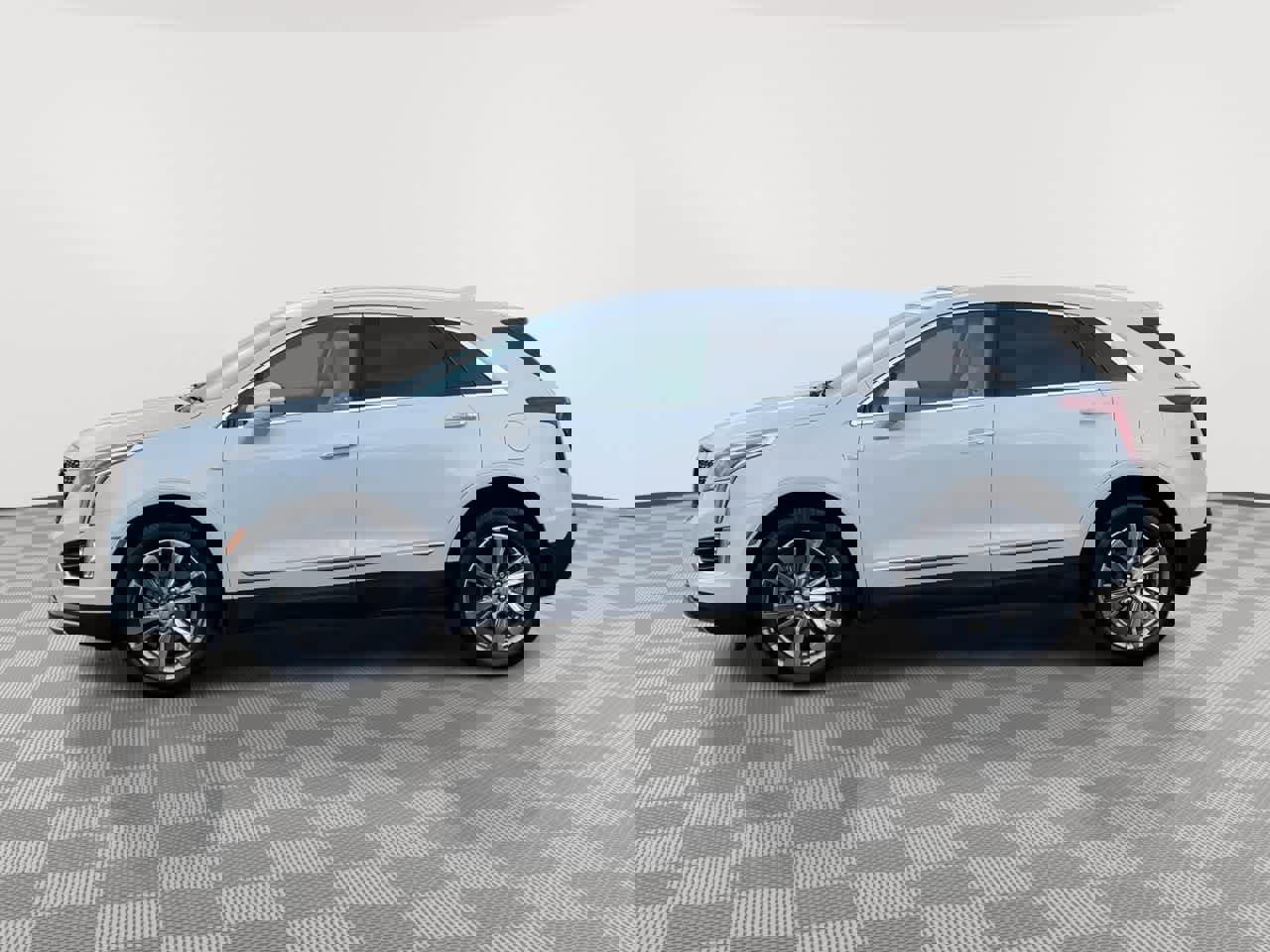 Certified 2023 Cadillac XT5 Premium Luxury w/ LPO, Floor Liner Package image 5