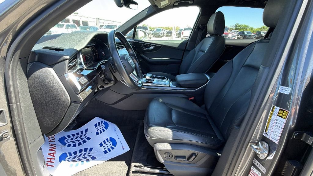 Used 2021 Audi Q7 3.0T Premium w/ Convenience Package image 13