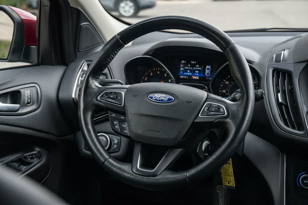Used 2018 Ford Escape SEL AWD/4WD image 12