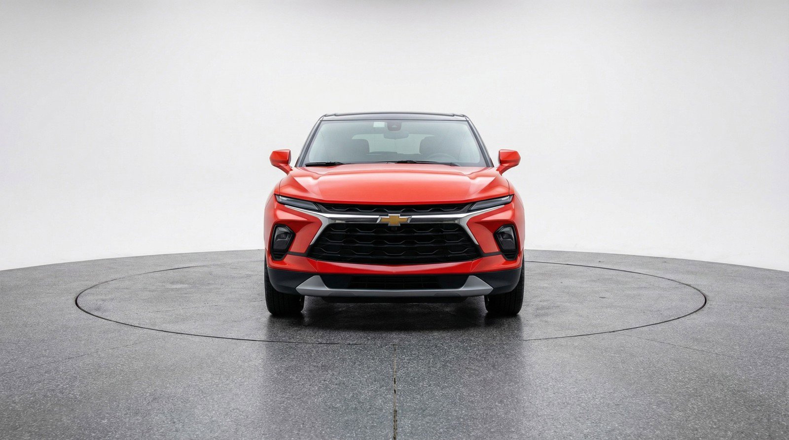 Used 2025 Chevrolet Blazer LT image 2