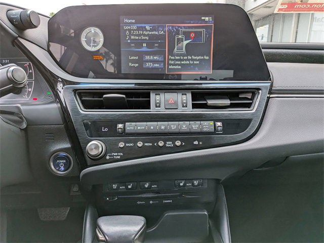 Used 2022 Lexus ES 300h w/ Premium Package image 17