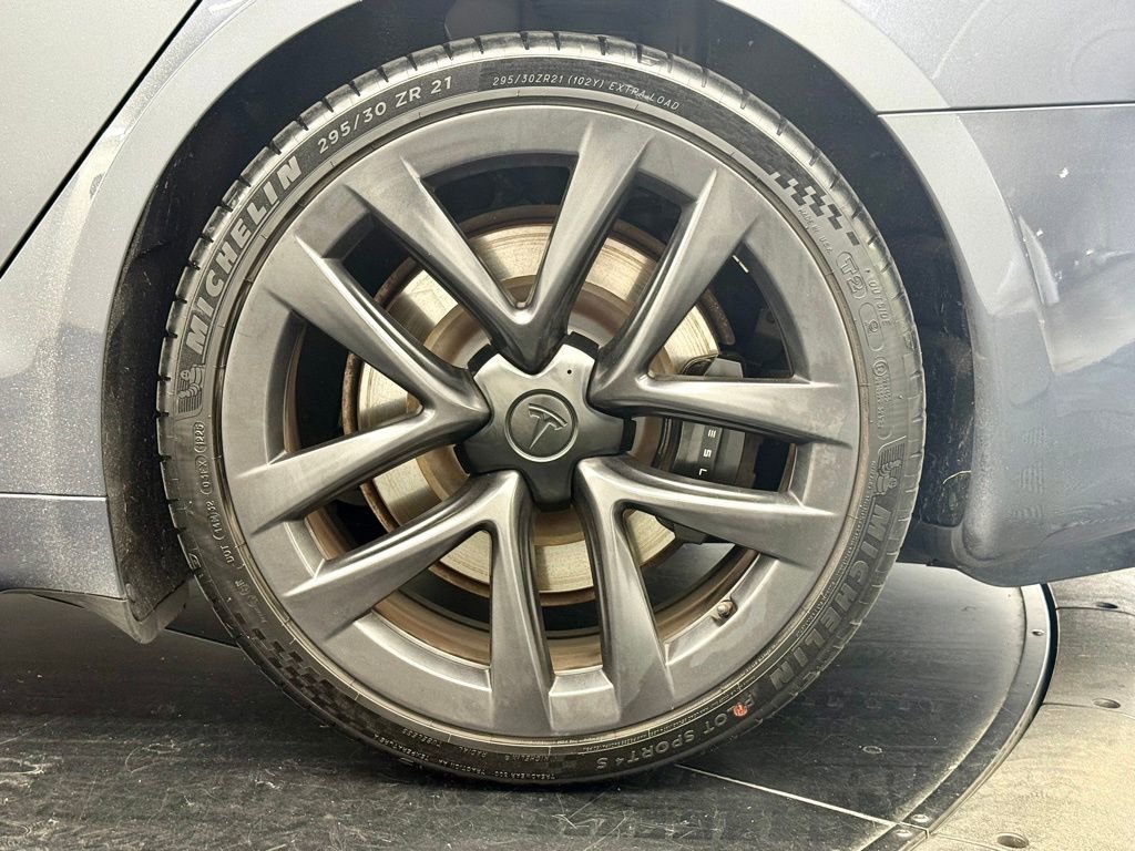 Used 2022 Tesla Model S image 14