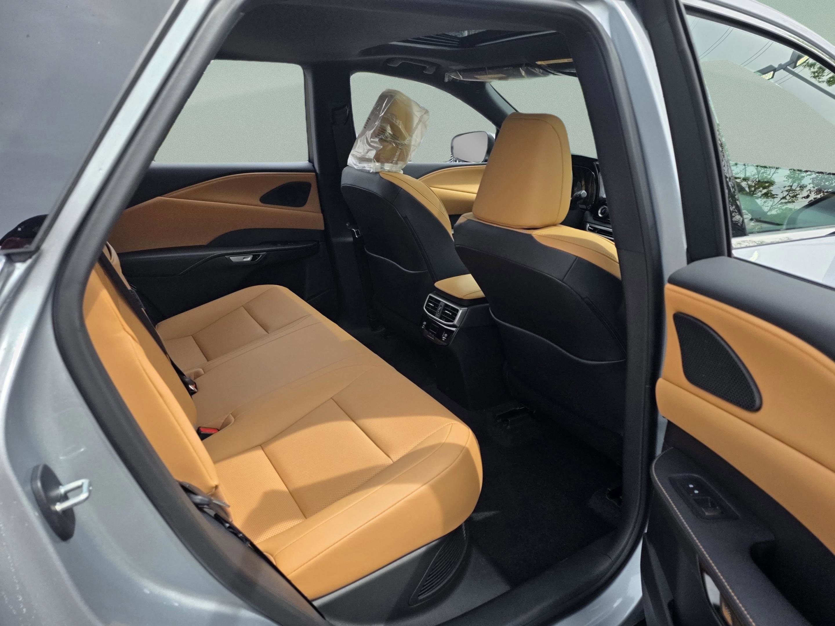 New 2026 Lexus RX 350h image 28