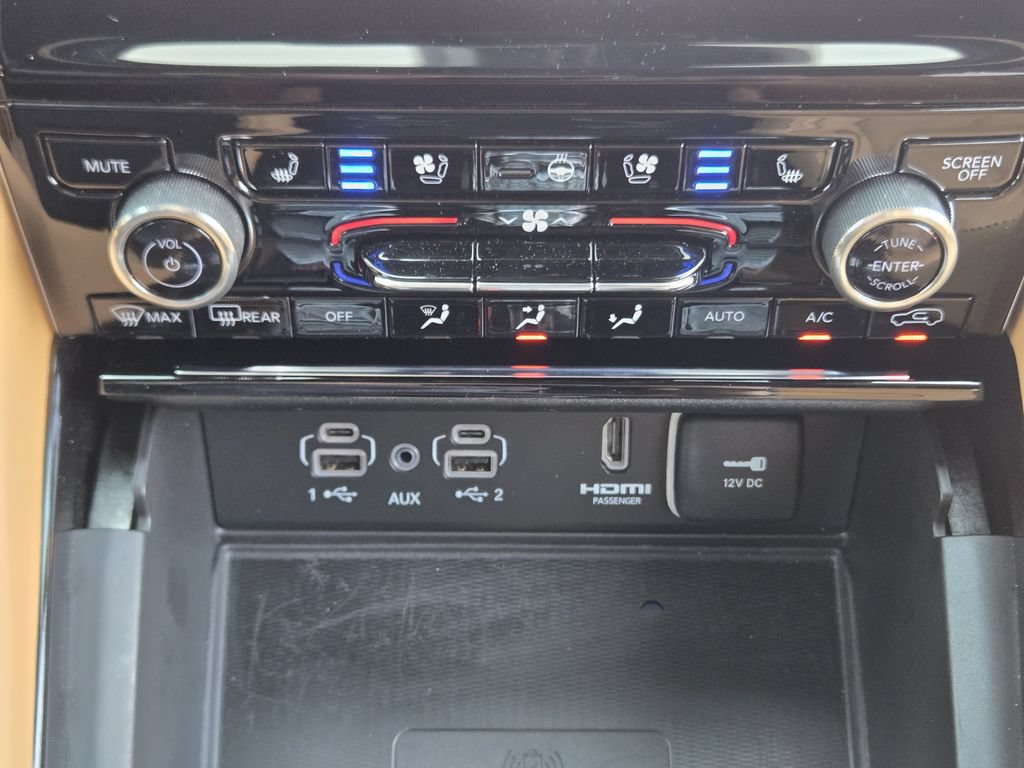 Used 2023 Jeep Grand Cherokee L Summit AWD/4WD image 24