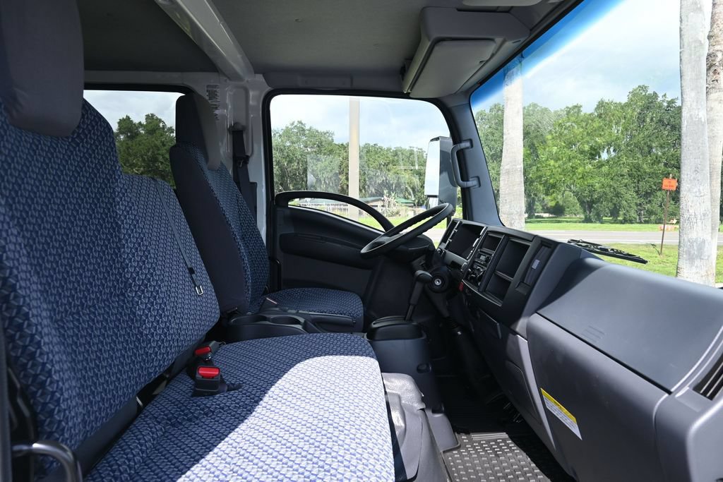 New 2025 Chevrolet Low Cab Forward RWD image 9