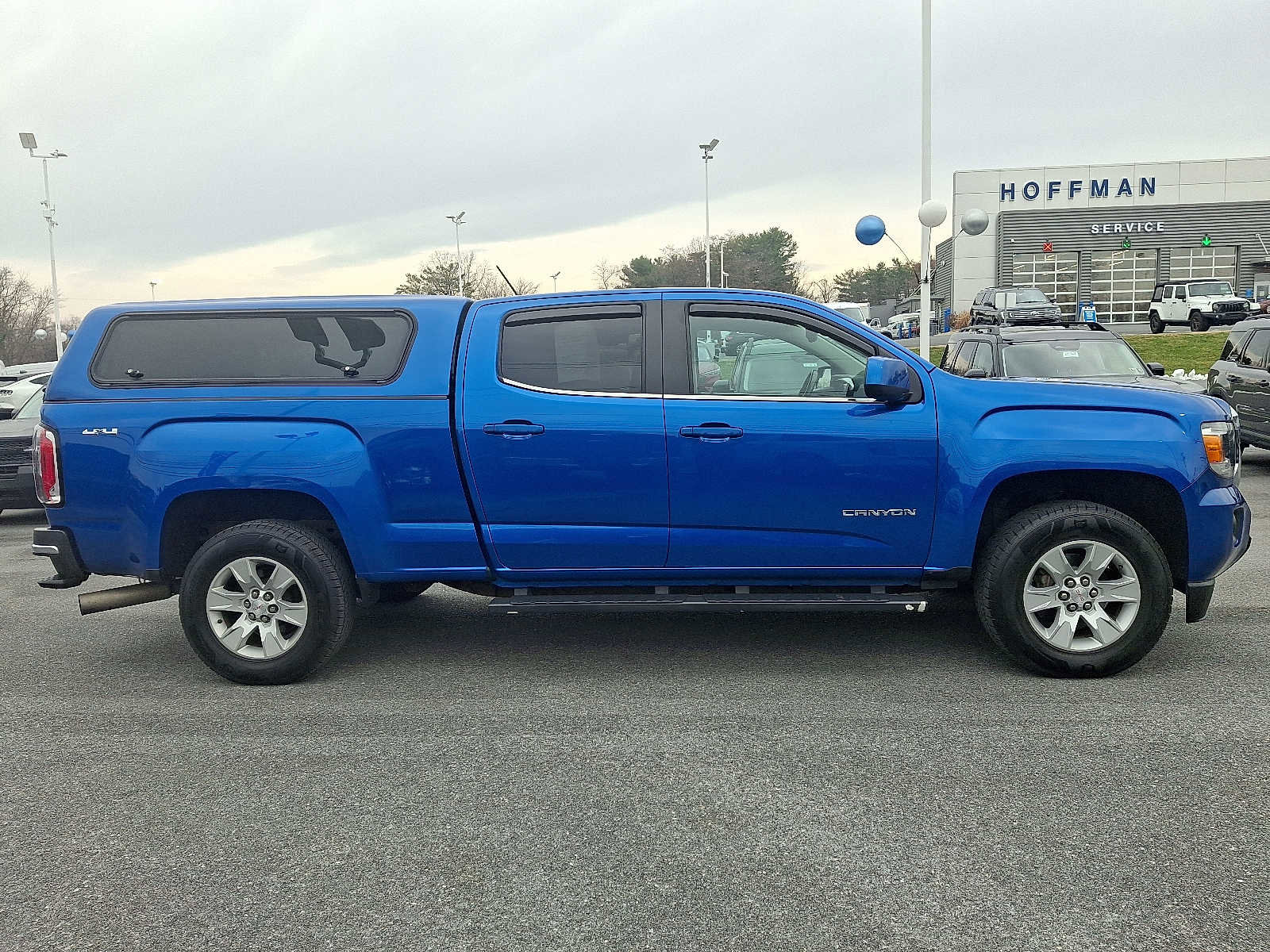 Used 2018 GMC Canyon SLE w/ SLE Convenience Package image 7