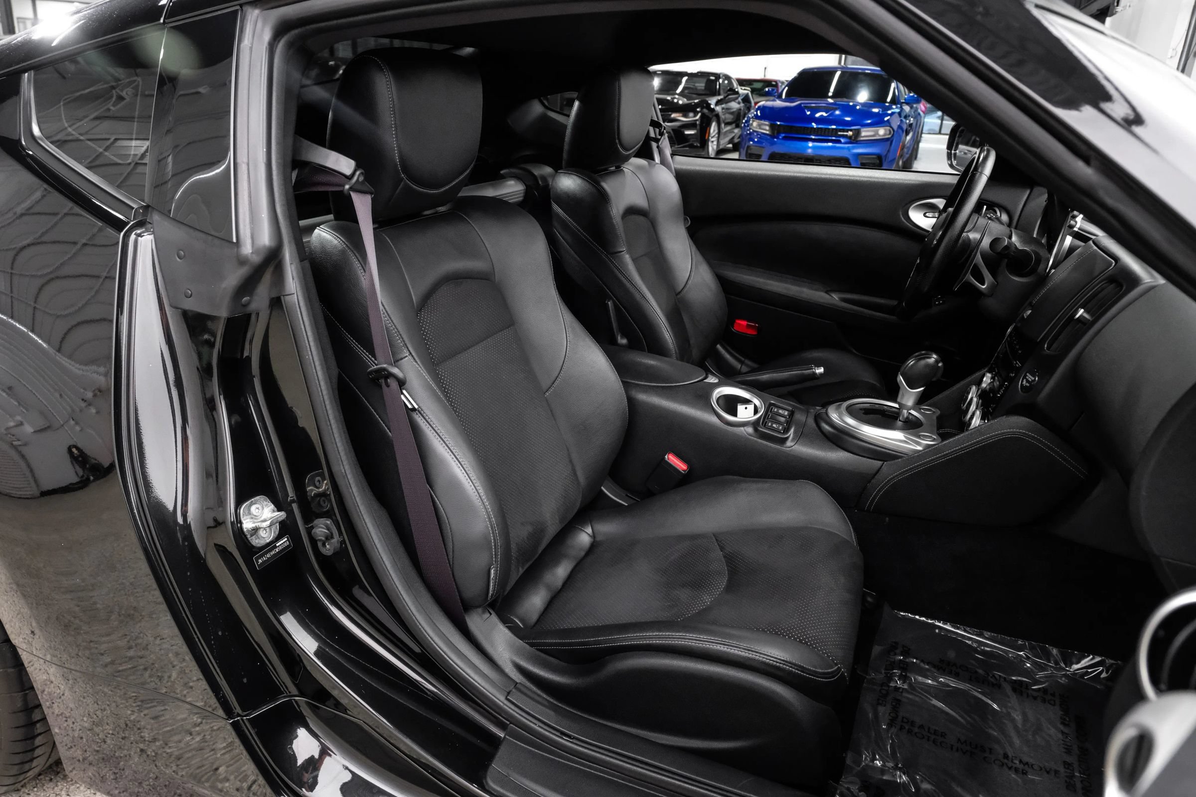 Used 2012 Nissan 370Z Touring w/ Sport Pkg RWD image 39