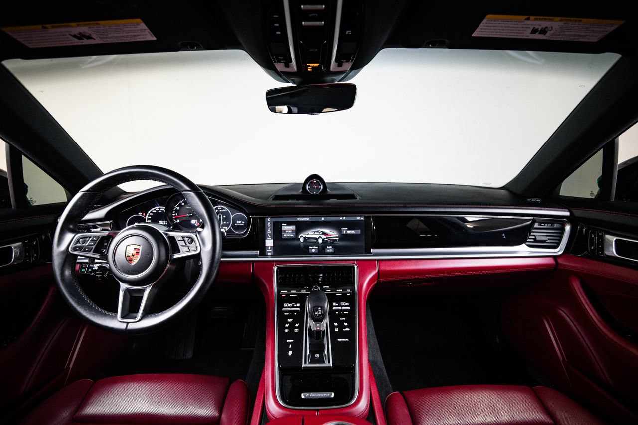 Certified 2018 Porsche Panamera 4 AWD/4WD image 25