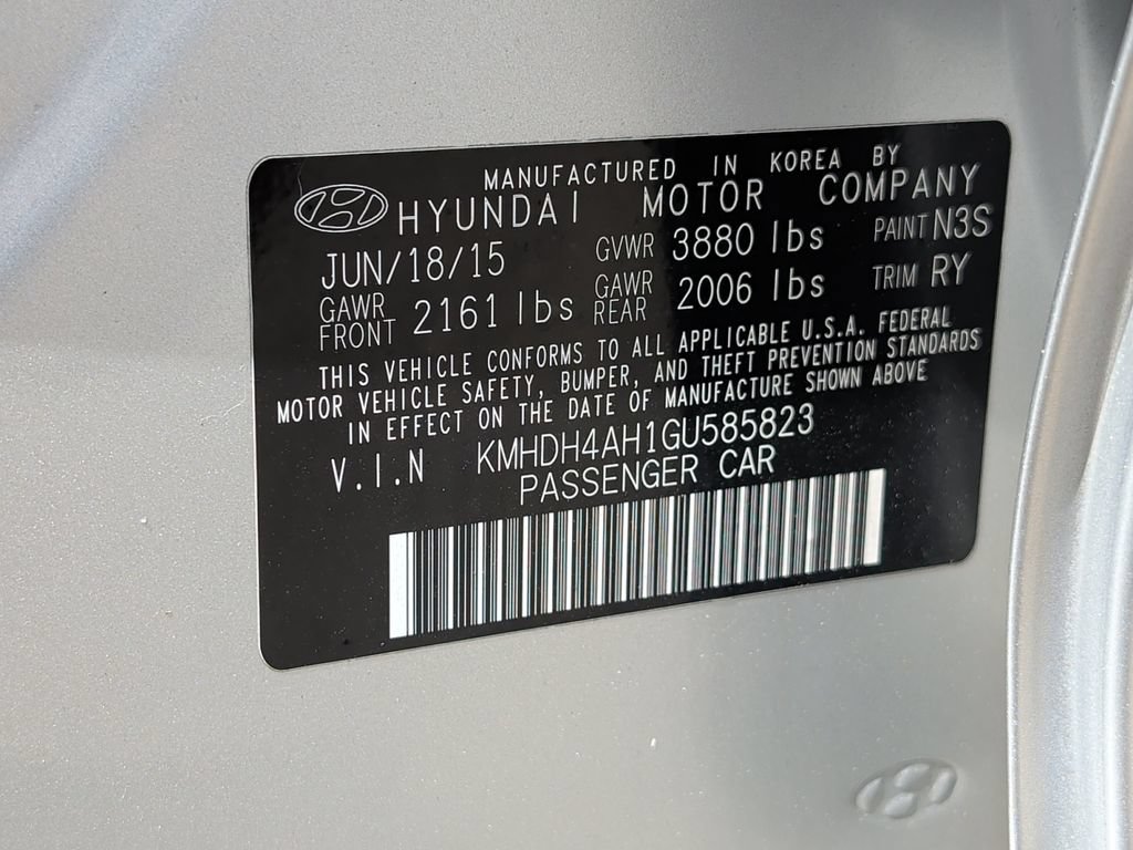 Used 2016 Hyundai Elantra Sport FWD image 40