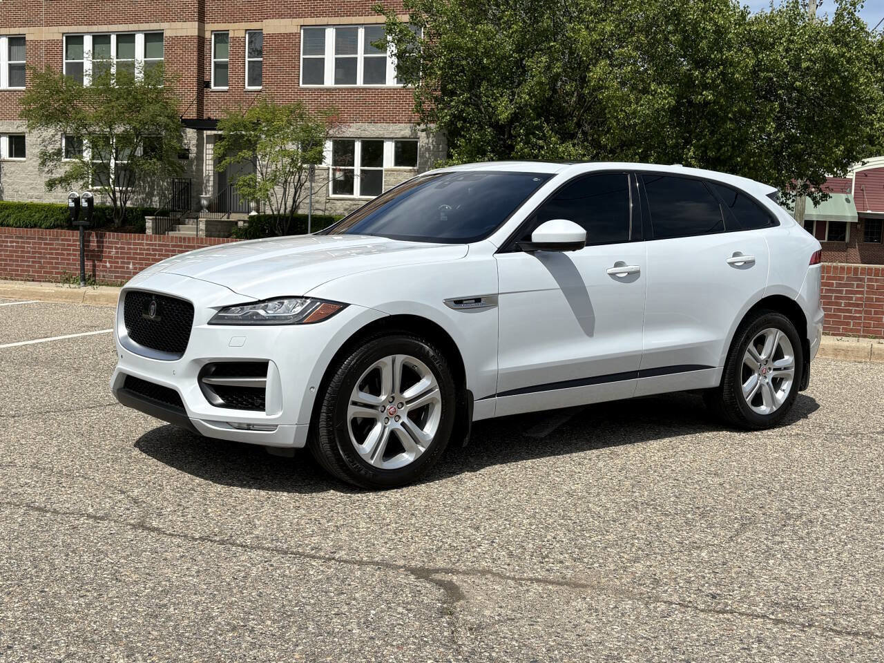 Used 2017 Jaguar F-PACE R-Sport AWD/4WD image 20