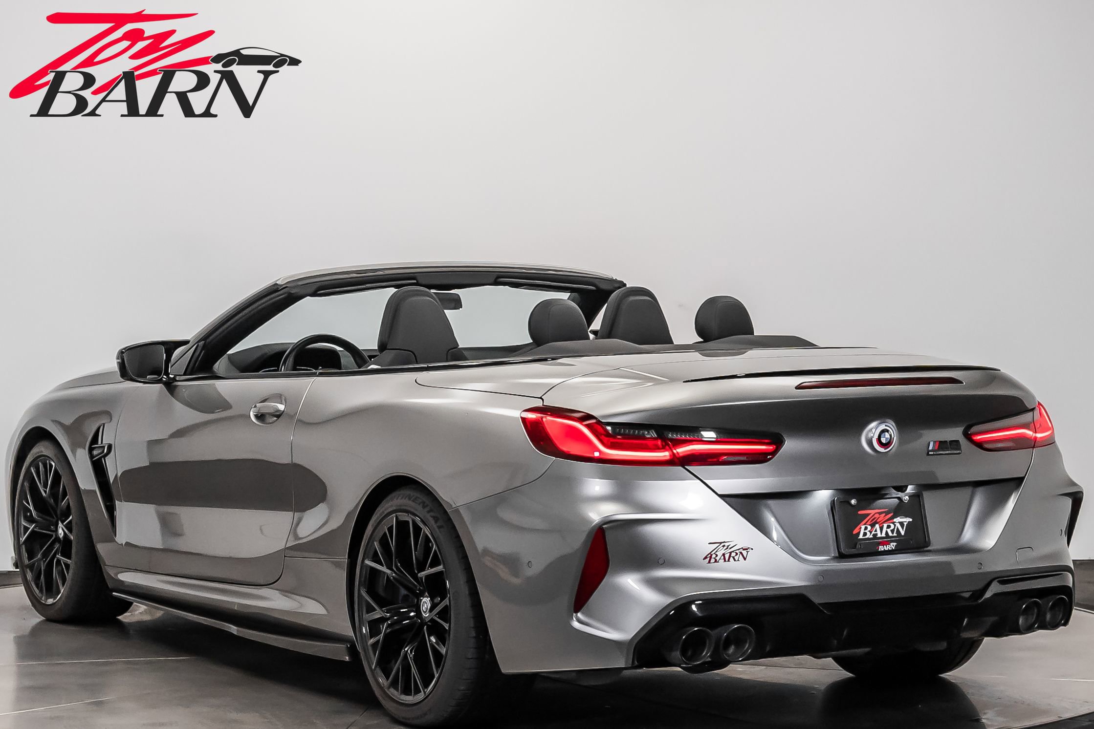 Used 2022 BMW M8 Competition image 3