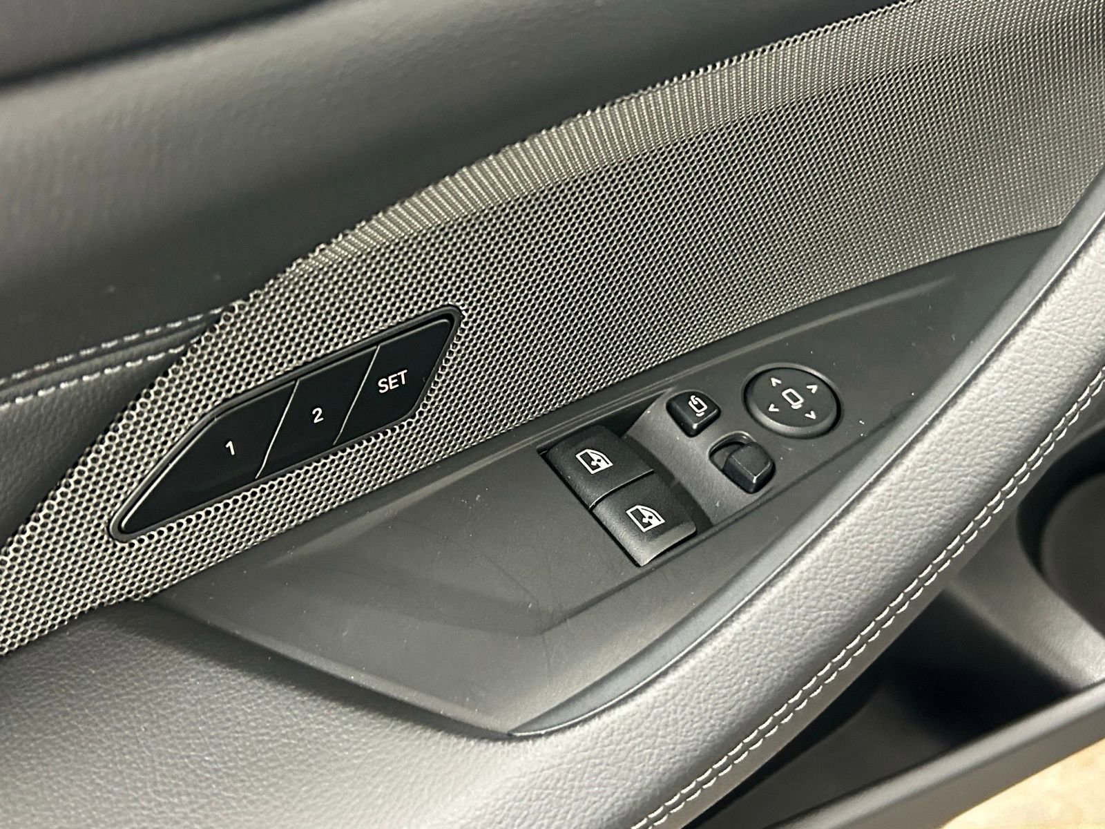 Used 2023 BMW 430i xDrive Coupe w/ M Sport Package image 26