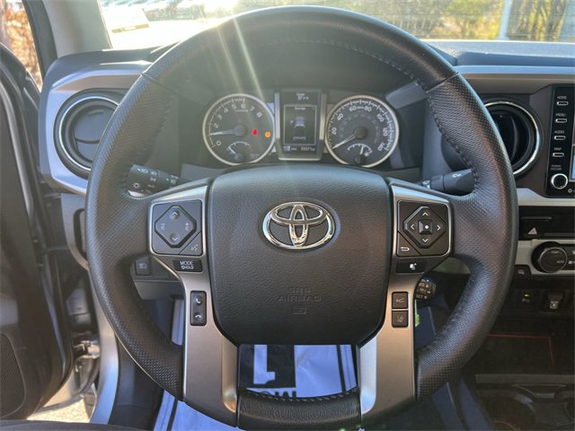 Used 2022 Toyota Tacoma TRD Sport image 14