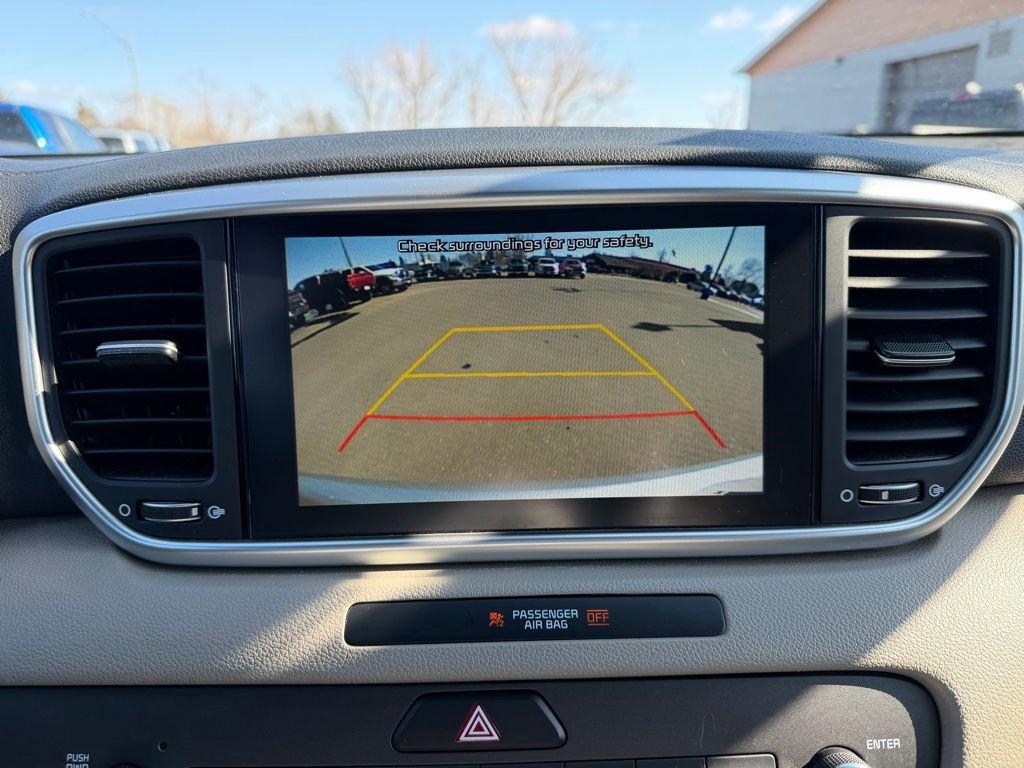 Used 2022 Kia Sportage Nightfall Edition image 11