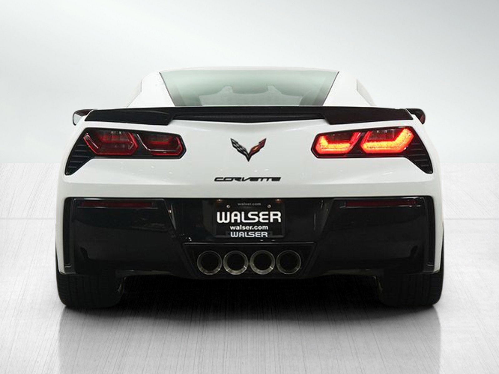 Used 2015 Chevrolet Corvette Stingray Coupe w/ 2LT Preferred Equipment Group image 4