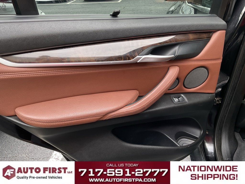 Used 2015 BMW X5 xDrive35d w/ Premium Package AWD/4WD image 11