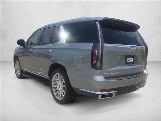 Used 2024 Cadillac Escalade Premium Luxury w/ Performance Package AWD/4WD image 7
