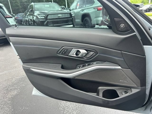 Used 2025 BMW M340i xDrive w/ Premium Package AWD/4WD image 26