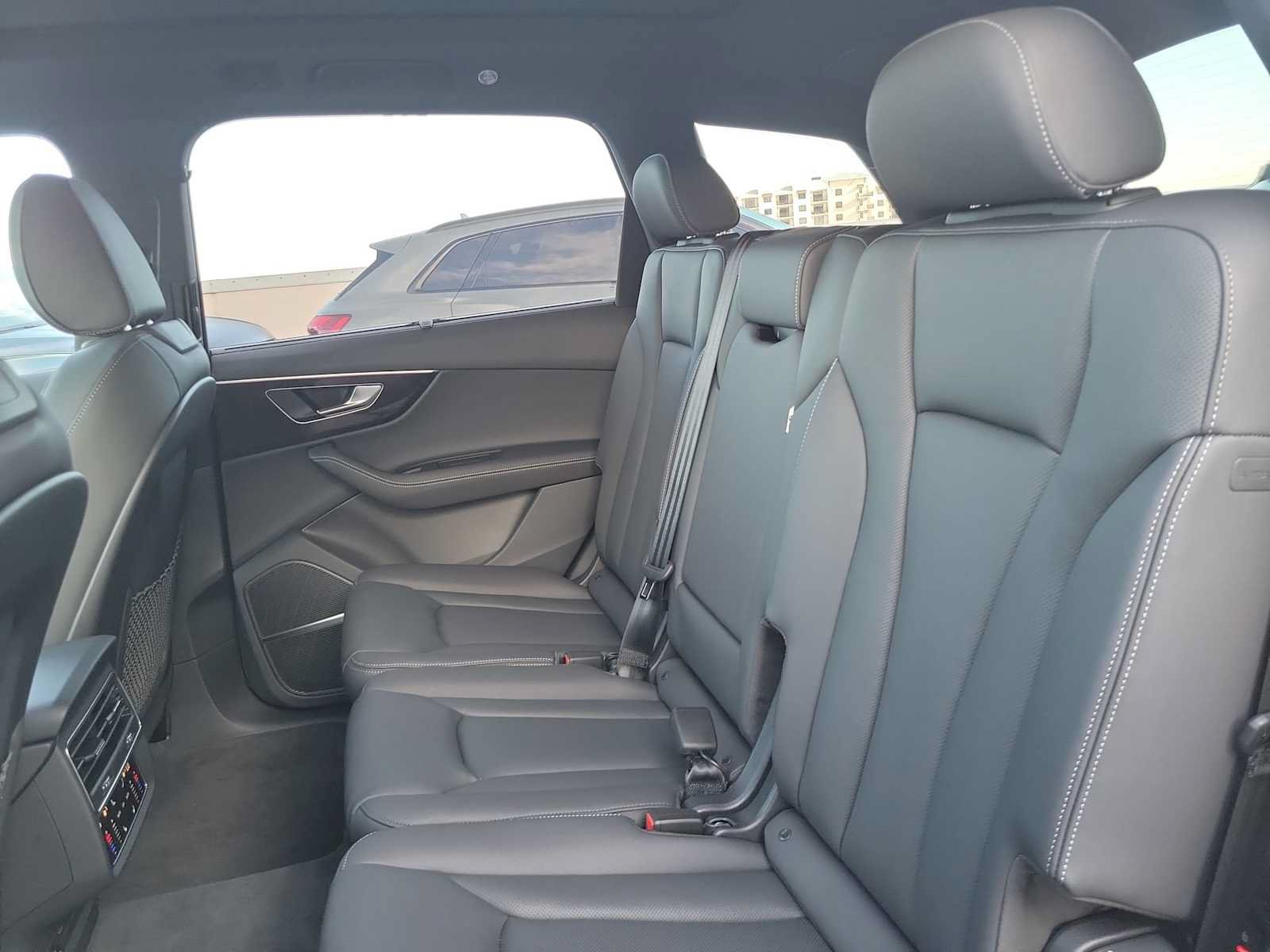 New 2026 Audi Q7 2.0T Premium Plus AWD/4WD image 18