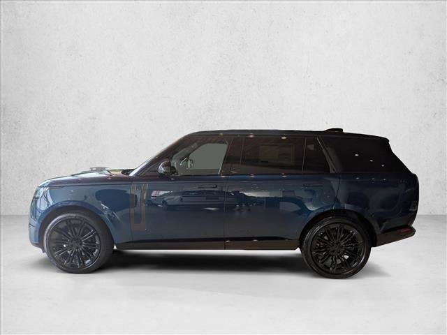 New 2026 Land Rover Range Rover Long Wheelbase SE AWD/4WD image 5