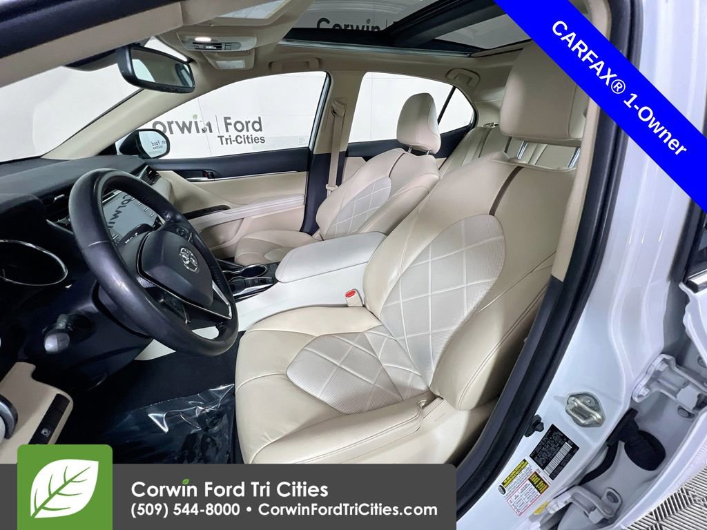 Used 2019 Toyota Camry XLE image 24
