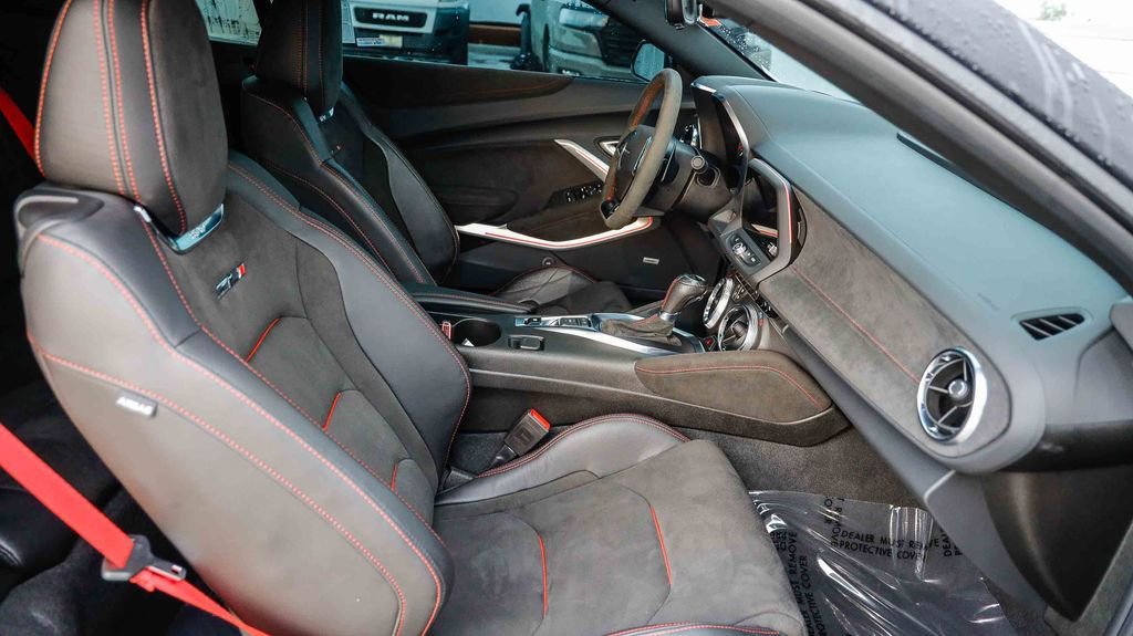 Used 2023 Chevrolet Camaro ZL1 RWD image 21