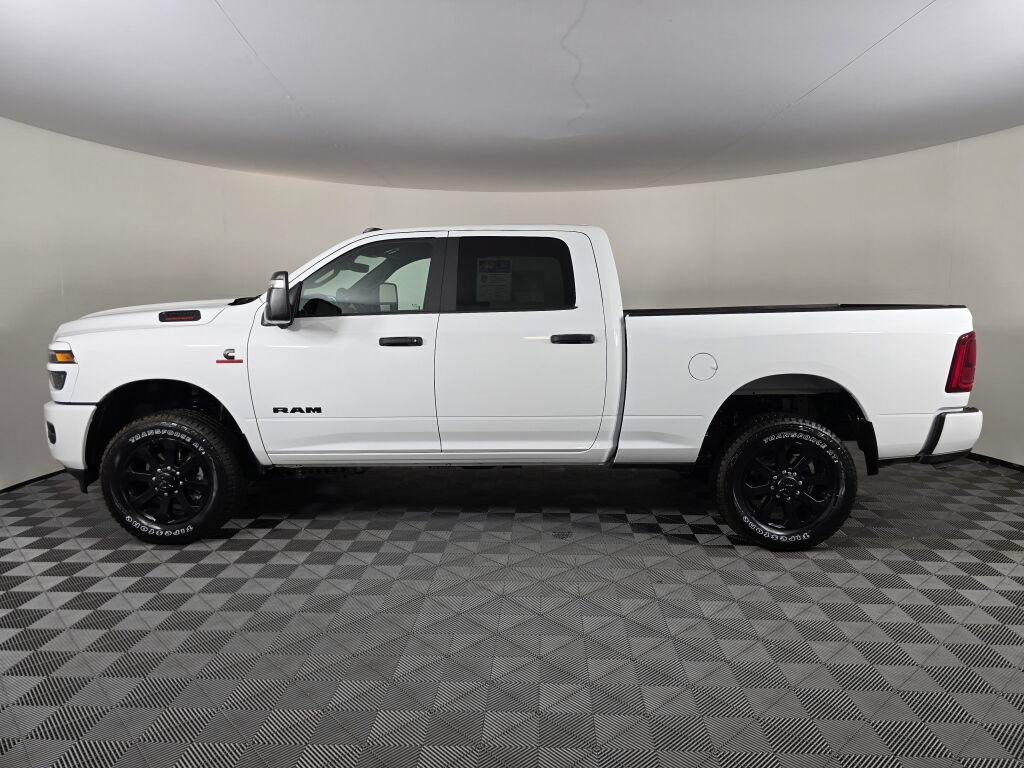 New 2026 RAM 3500 Big Horn AWD/4WD image 7