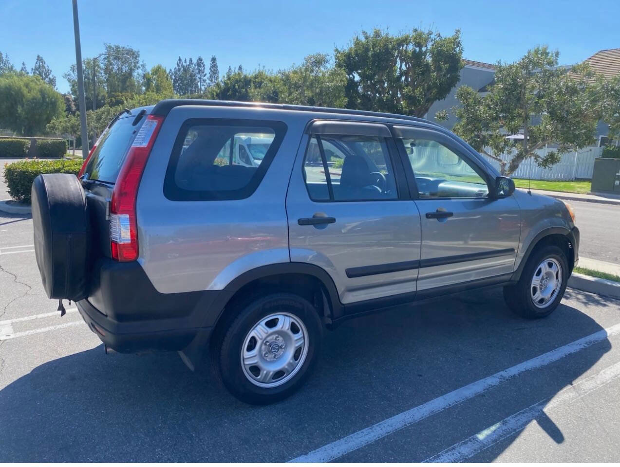 Used 2006 Honda CR-V LX image 4