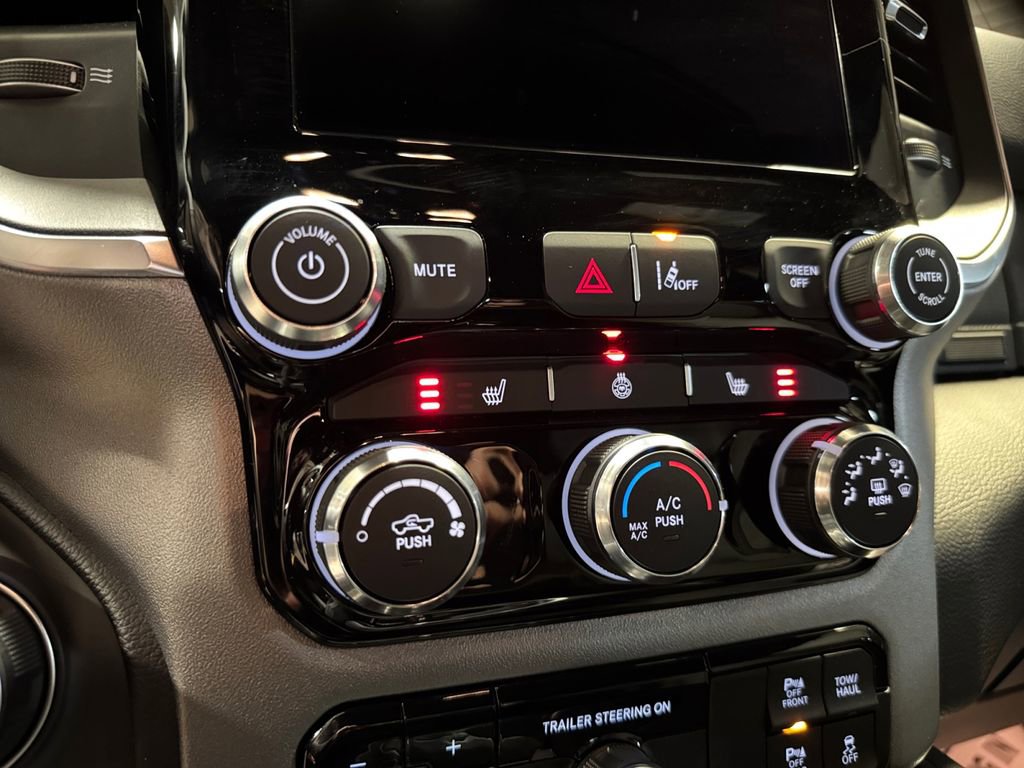 Used 2025 RAM 1500 Big Horn image 30