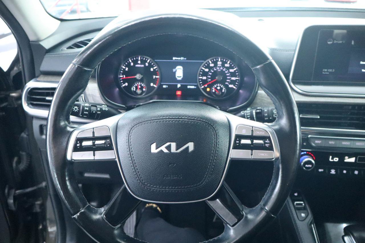 Used 2022 Kia Telluride SX w/ Nightfall Edition Package AWD/4WD image 26