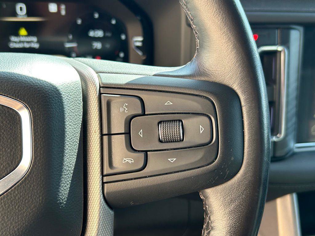 Used 2023 GMC Yukon XL Denali image 29