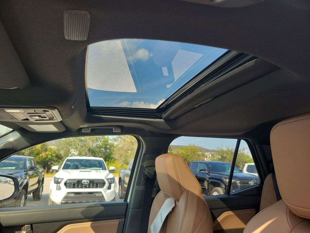 New 2025 Toyota 4Runner Limited image 30