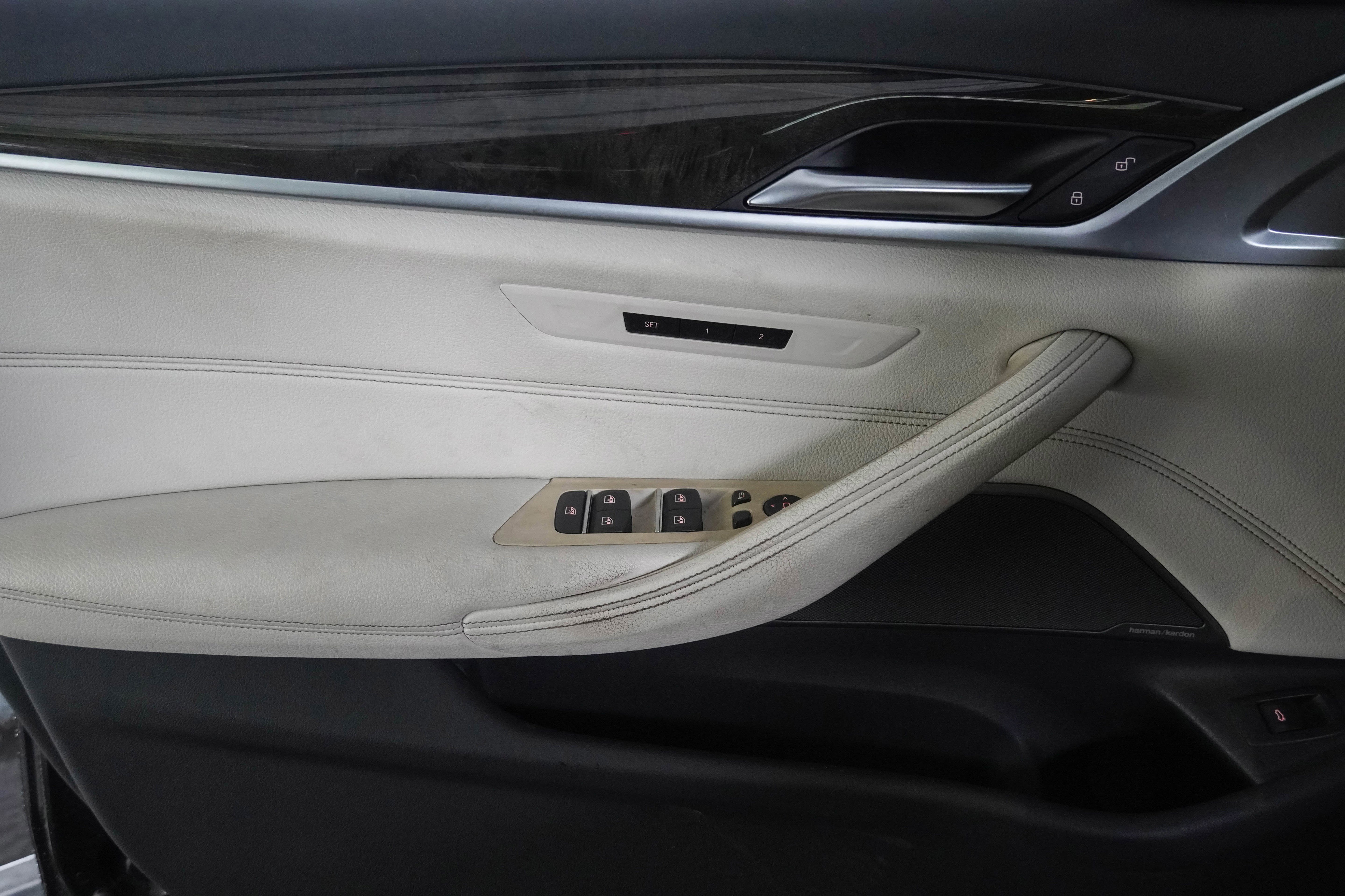 Certified 2023 BMW 540i w/ M Sport Package RWD image 31