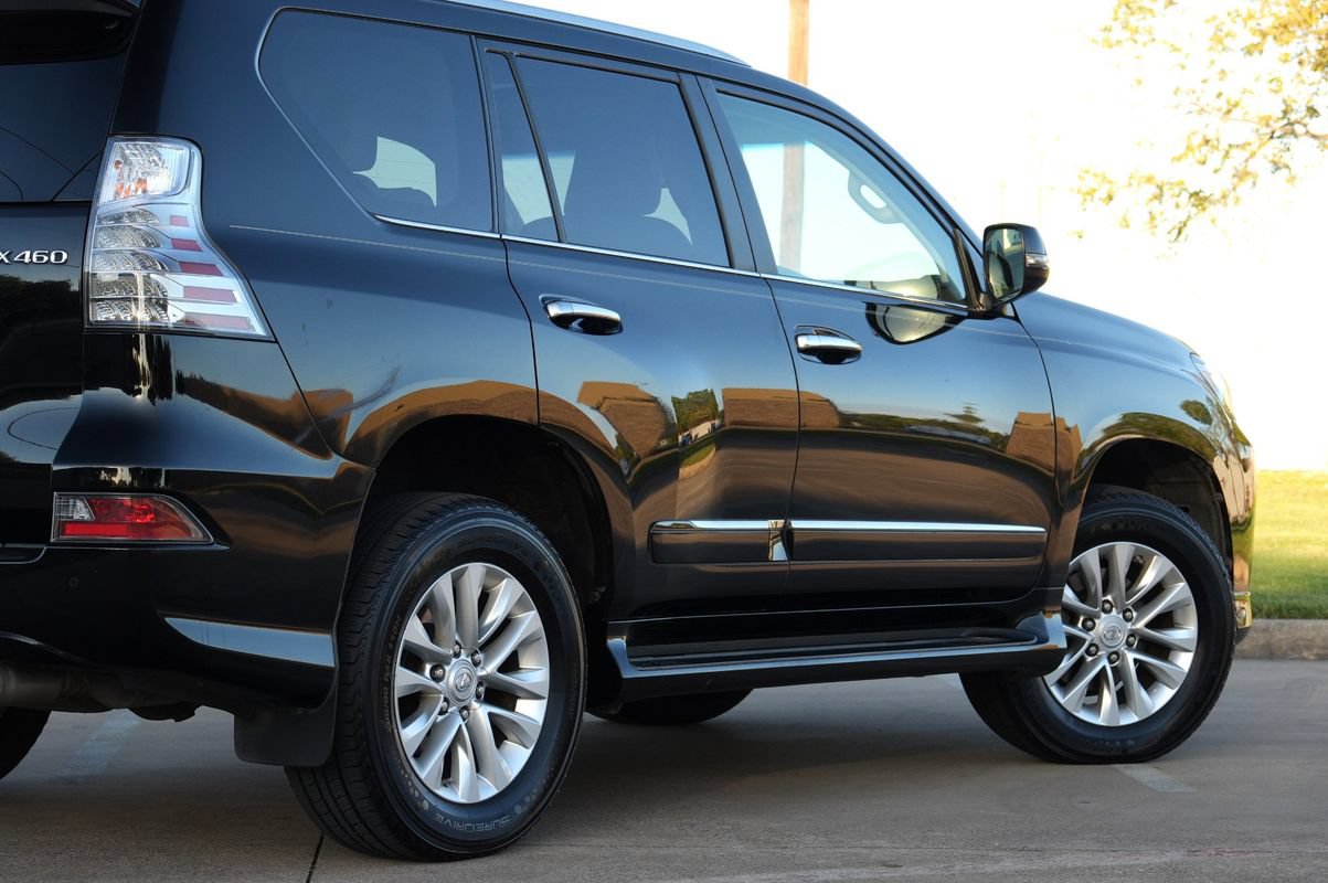 Used 2014 Lexus GX 460 w/ Premium Package AWD/4WD image 37